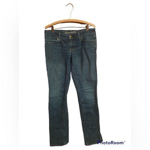 American Eagle 77 Straight Leg Women’s Jeans Size 6 Long